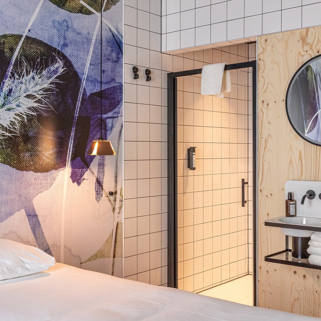 MOLOKO Queenroom - Douche